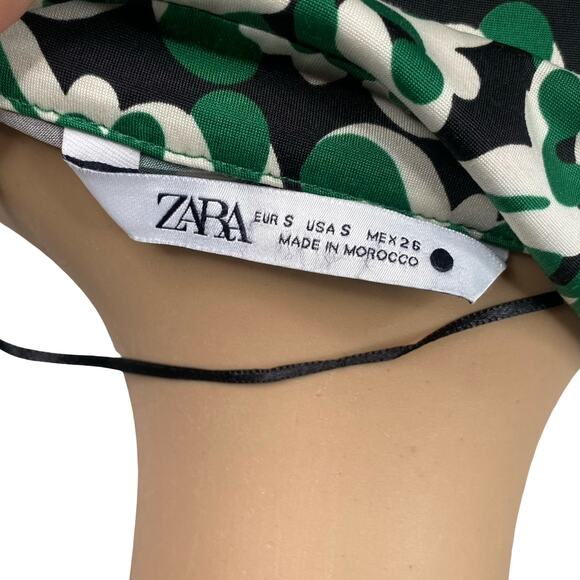 NEW Zara Green White Black Retro Disco Geometric Swirl Button Down Shirt SZ S - Picture 9 of 10